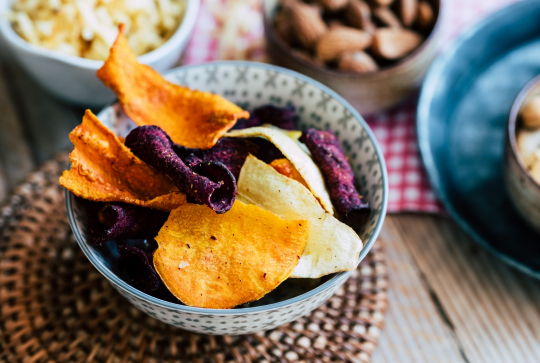 Chips de légumes d'automne