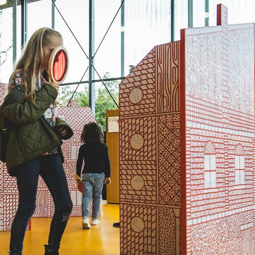 Expo Cache-cache Ville