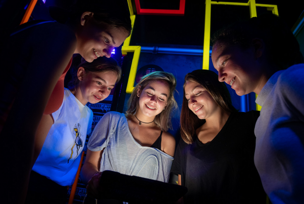 Koezio : Une aventure en équipe