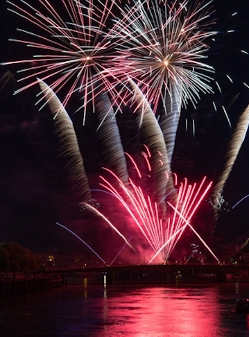 Le feu d’artifice nantais sera tiré du pont-Anne de Bretagne en 2022