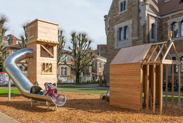 Musée Dobrée : aire de jeux enfants