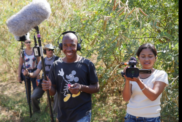 Enfants pendant le tournage de "Graines d'espoir"