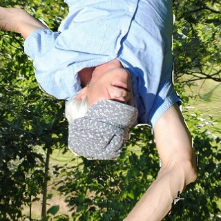 Une drôle de chute - Hugues Charbonneau