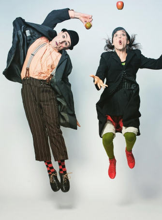 Un spectacle, des clowns, à découvrir en famille