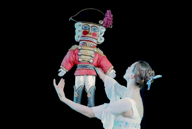 Casse-Noisette par le Ballet de Kiev : marionnette