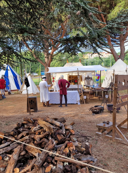 Fête médiévale à Saint-Cézaire-sur-Siagne : Village
