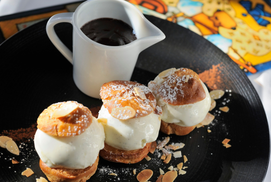 Profiteroles à la Cigale Nantes