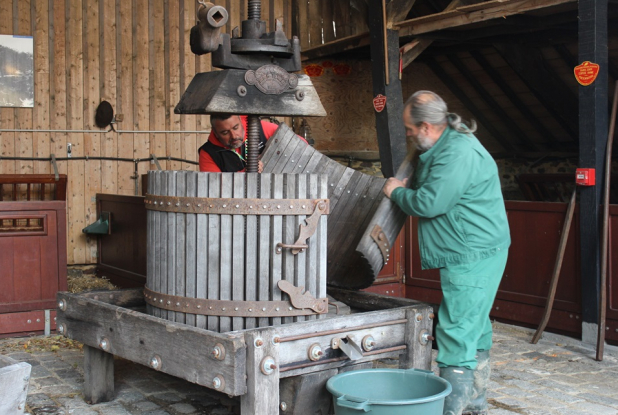 Cidre au pressoir : outil