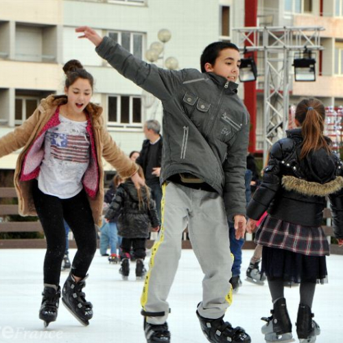 Patinoire de Noël à Ussel
