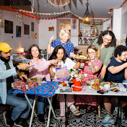 Sweet Flamingo : L'équipe brunch dans le restaurant