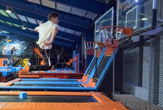 Jump Arena : dodgeball