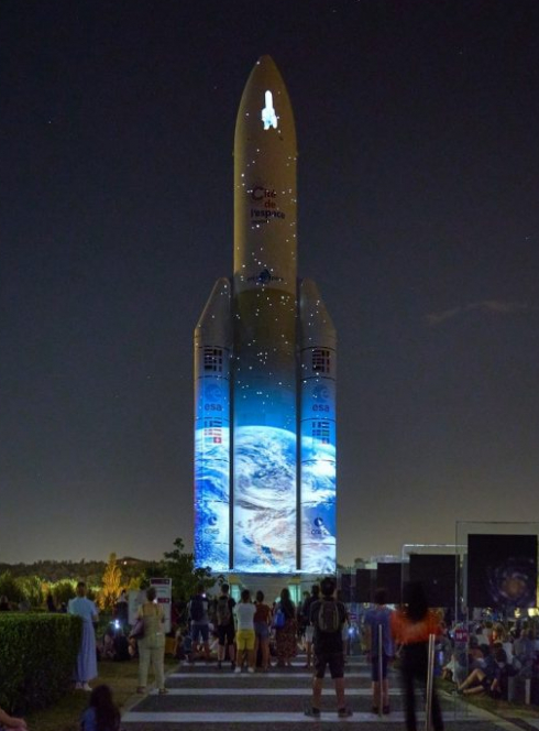 Les Nocturnes de la Cité de l'espace de Toulouse : spectacle sur la fusée