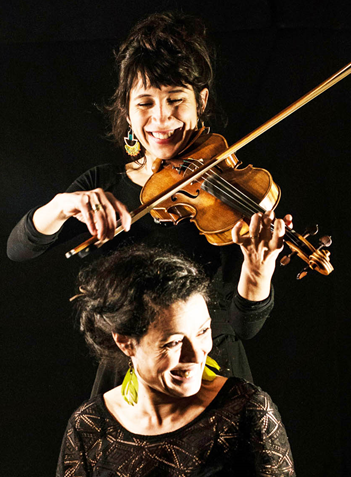 Des fourmis dans les nageoires - Cie La tête en l’herbe