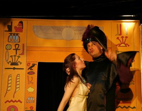 Toutankhamon et le scarabée d'or