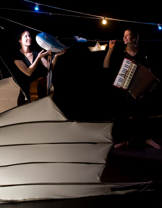 Le Bateau aux Clochards Célestes