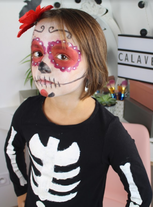 Halloween : apprenez à réaliser un maquillage Calavera