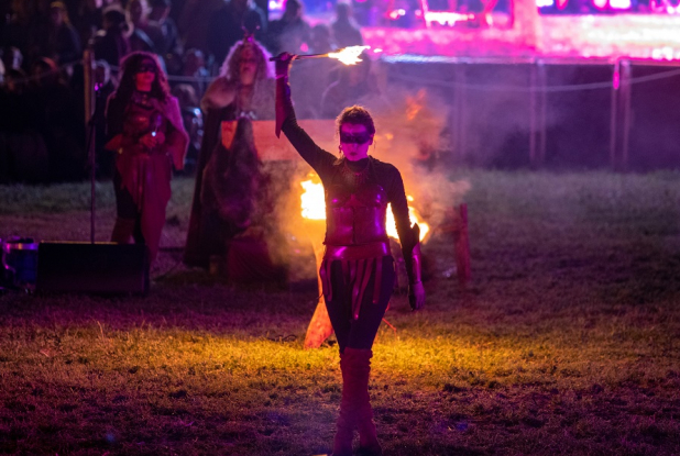 Biot et les Templiers : Cracheur de feu