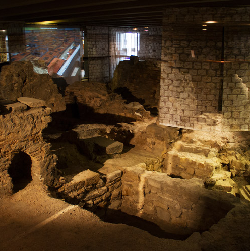 Crypte archéologique du Parvis Notre-Dame de Paris
