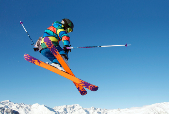Saut ski enfant, activités neige