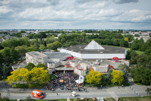 Le Triangle - vue extérieure