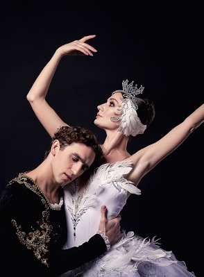 Le Lac des Cygnes – The Ukrainian National Ballet of Odessa
