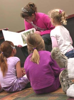 La malle aux histoires à la médiathèque Jules Verne