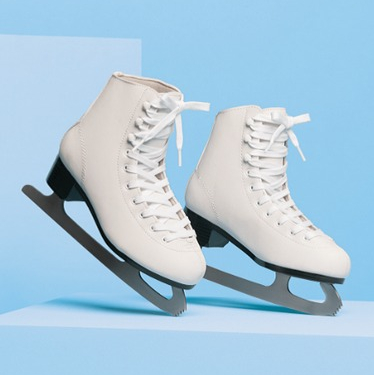 Patinoire Grand Littoral on ice