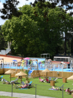 Piscine éphémère au Parc de la Tête d'Or