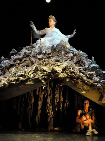 Cosette - Badaboum Théâtre