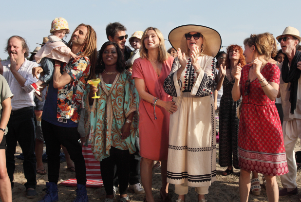 C'est quoi cette mamie ? - Joie