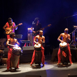 Les Tambours de Brazza - Emile Biayenda