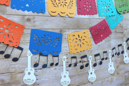 Anniversaire enfants thème Coco Disney-Pixar : la décoration