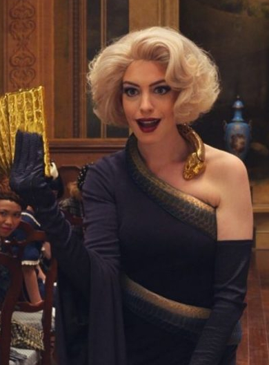 Sacrées sorcières : Anne Hathaway au congrès des sorcières