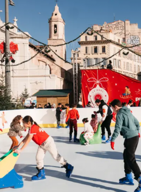 Patinoire Marseille Noël 2025