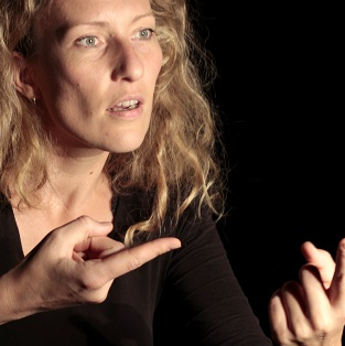 Maman tu fais quoi ? - Cie La Graine Bleue / Spoutnik Cie