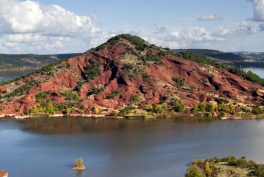 Lac de Salagou