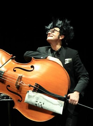 Alice de l'autre côté du monde