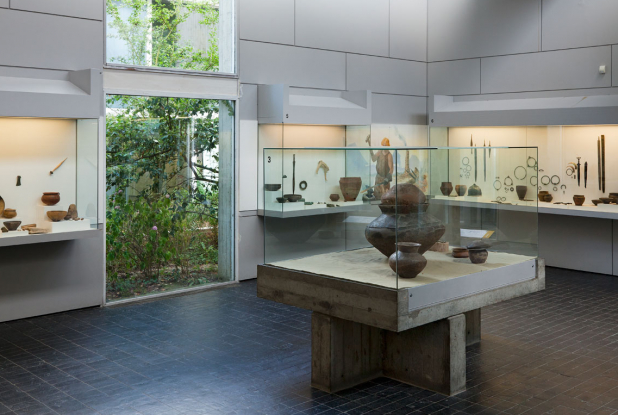 Musée de Préhistoire d’Ile-de-France : salle d'exposition