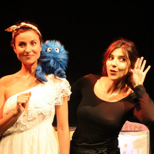 Petit monstre se trouve nul de la compagnie Des Ptites Dames, deux comédiennes sur scène