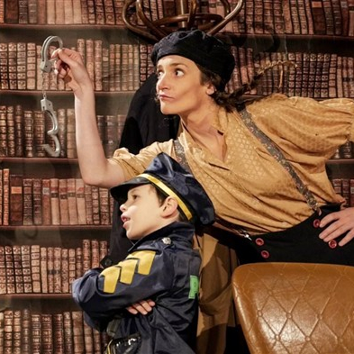 Bobby et Mistinguette contre le crime