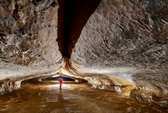 La Grotte de Lombrives : visite enfants