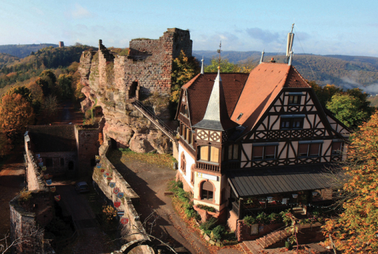 Château du Haut-Barr : vue aérienne du monument de Saverne
