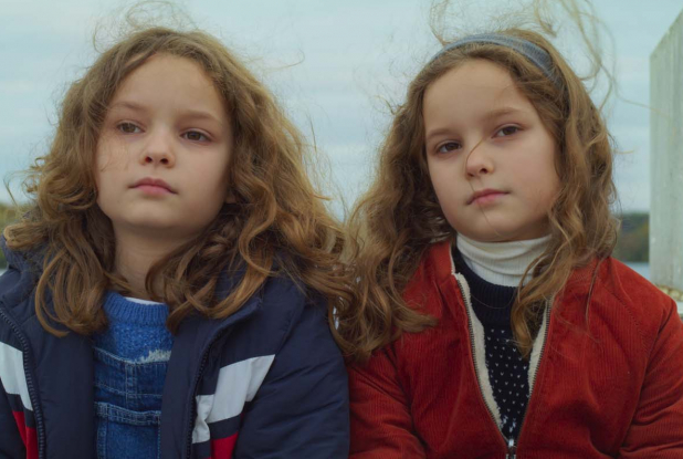 Petite maman : Nelly et sa petite maman