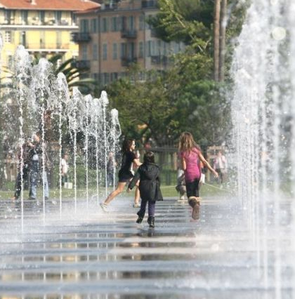 Promenade du Paillon, enfants