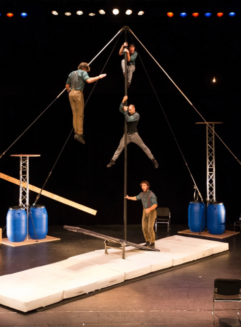 L'avis bidon - Cirque la Compagnie