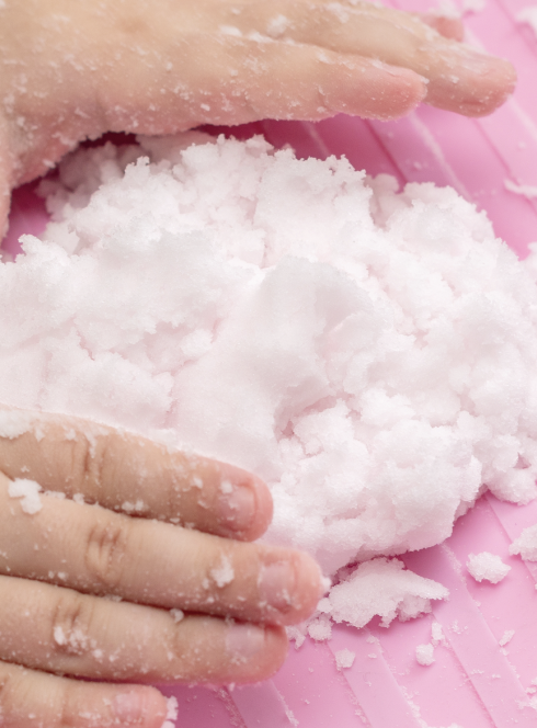 Expériences scientifiques pour enfant sur la magie