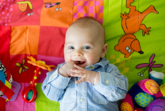 Activites D Eveil Pour Enfant A Paris Loisirs Creatifs Bebe Nageur Citizenkid