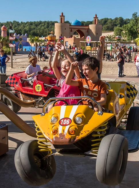Mer de Sable - Enfants à bord du Raid du désert