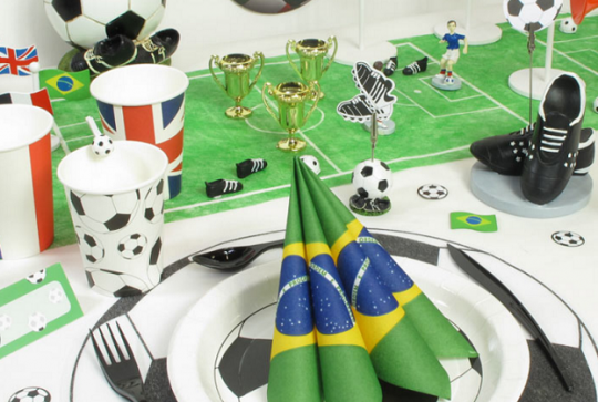 Préparez un anniversaire spécial football à votre enfant : déco, goûter et  activités - Citizenkid