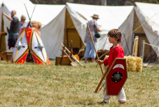 Muséoparc d'Alésia : enfant costumé